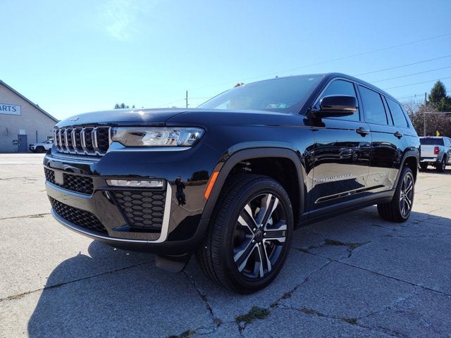 2027 Jeep Grand Cherokee GRAND CHEROKEE L LIMITED 4X4