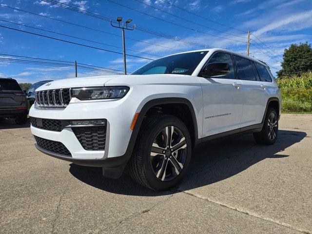 2027 Jeep Grand Cherokee GRAND CHEROKEE L LIMITED 4X4