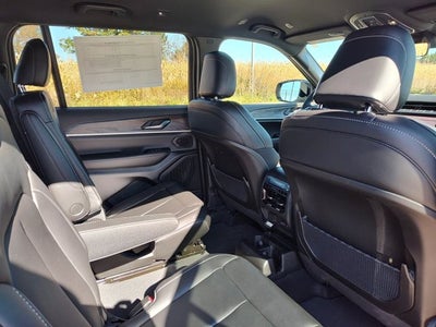 2027 Jeep Grand Cherokee GRAND CHEROKEE L LIMITED 4X4