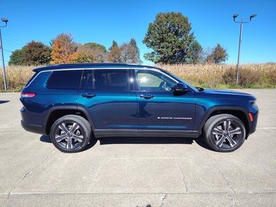 2027 Jeep Grand Cherokee GRAND CHEROKEE L LIMITED 4X4
