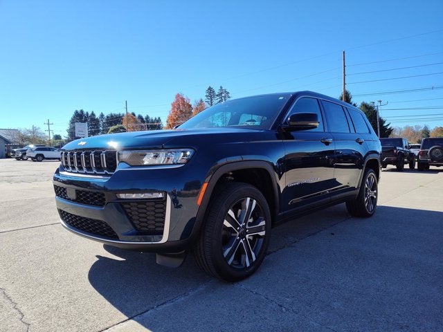 2027 Jeep Grand Cherokee GRAND CHEROKEE L LIMITED 4X4