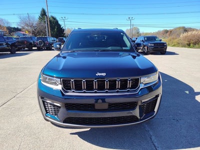 2027 Jeep Grand Cherokee GRAND CHEROKEE L LIMITED 4X4