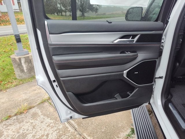 2027 Jeep Grand Wagoneer GRAND WAGONEER OVERLAND 4X4