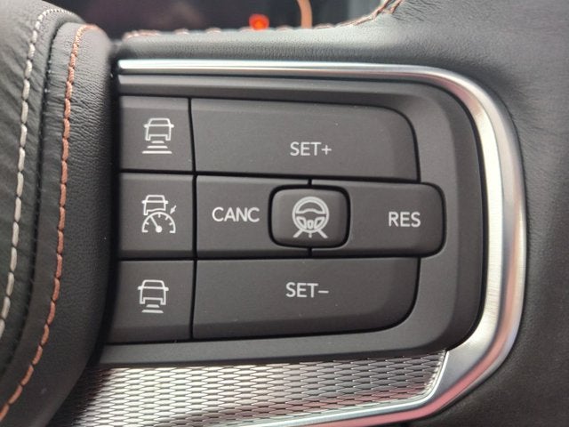 2027 Jeep Grand Wagoneer GRAND WAGONEER OVERLAND 4X4