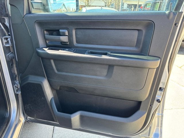 2022 RAM 1500 Classic Tradesman Quad Cab 4x4 6'4' Box