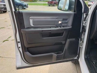 2022 RAM 1500 Classic SLT Crew Cab 4x4 5'7' Box
