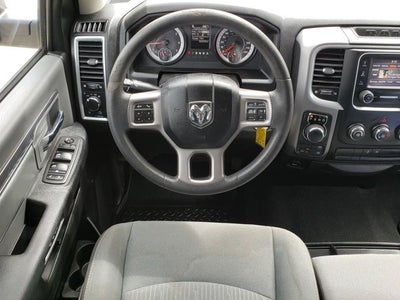 2022 RAM 1500 Classic SLT Crew Cab 4x4 5'7' Box