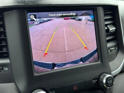 2020 RAM 1500 Big Horn Quad Cab 4x4 6'4' Box
