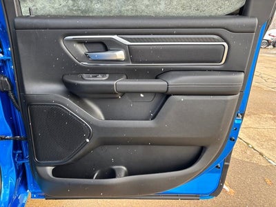 2025 RAM Ram 1500 RAM 1500 BIG HORN CREW CAB 4X4 5'7' BOX