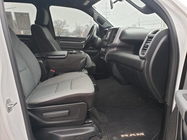 2022 RAM 1500 Big Horn Crew Cab 4x4 5'7' Box