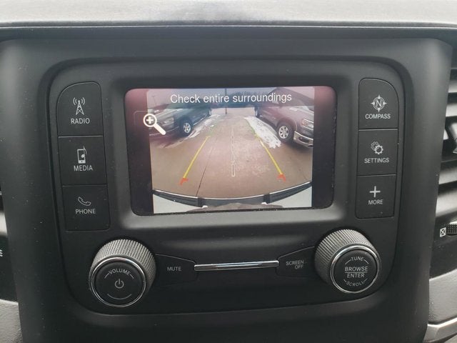 2022 RAM 1500 Big Horn Crew Cab 4x4 5'7' Box