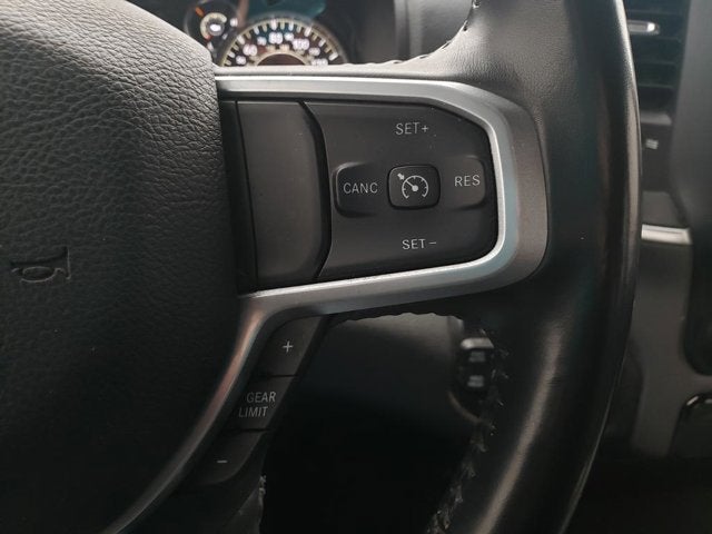 2022 RAM 1500 Big Horn Crew Cab 4x4 5'7' Box