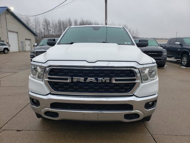 2022 RAM 1500 Big Horn Crew Cab 4x4 5'7' Box