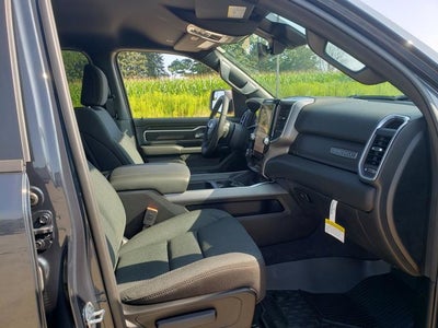 2025 RAM Ram 1500 RAM 1500 BIG HORN CREW CAB 4X4 5'7' BOX