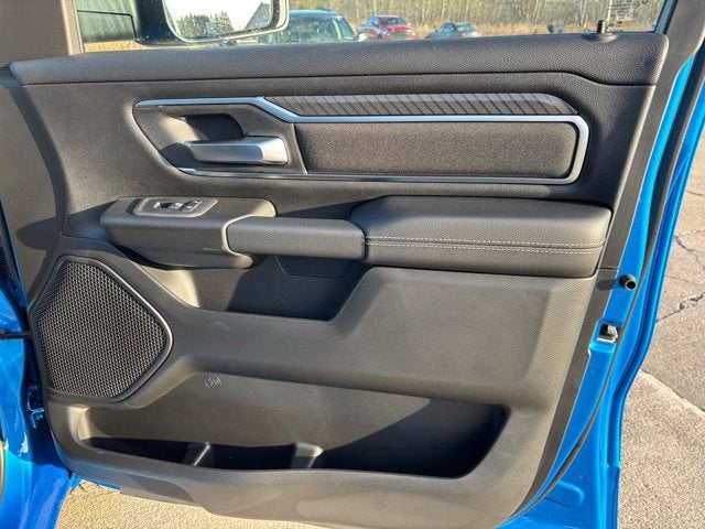 2025 RAM Ram 1500 RAM 1500 BIG HORN CREW CAB 4X4 5'7' BOX