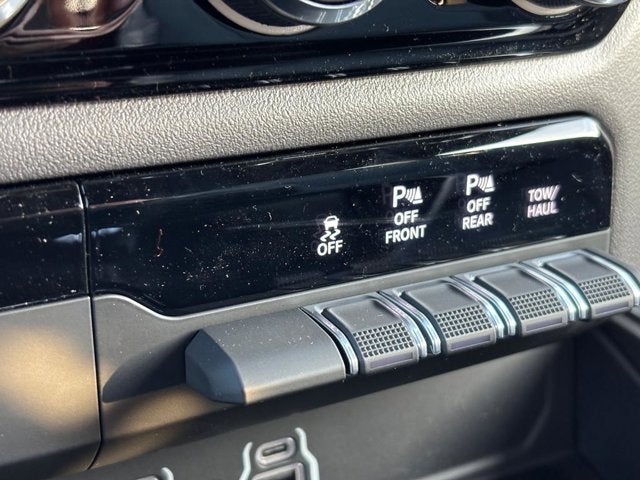 2025 RAM Ram 1500 RAM 1500 BIG HORN CREW CAB 4X4 5'7' BOX