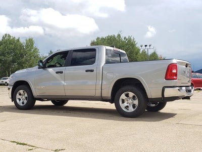 2025 RAM Ram 1500 RAM 1500 BIG HORN CREW CAB 4X4 5'7' BOX