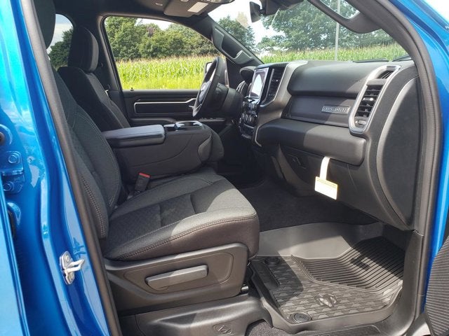 2025 RAM Ram 1500 RAM 1500 BIG HORN CREW CAB 4X4 5'7' BOX