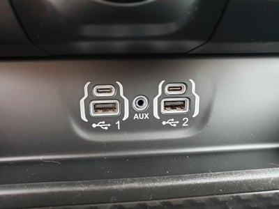2022 RAM 1500 Big Horn Quad Cab 4x4 6'4' Box