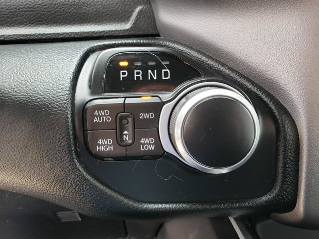 2022 RAM 1500 Big Horn Quad Cab 4x4 6'4' Box