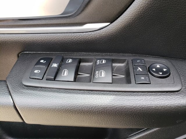 2022 RAM 1500 Big Horn Quad Cab 4x4 6'4' Box