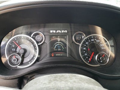 2022 RAM 1500 Big Horn Quad Cab 4x4 6'4' Box