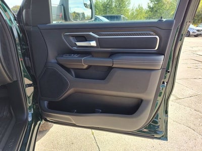 2027 RAM Ram 1500 RAM 1500 BIG HORN CREW CAB 4X4 5'7' BOX