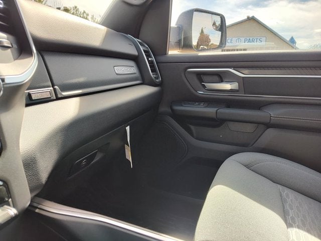 2027 RAM Ram 1500 RAM 1500 BIG HORN CREW CAB 4X4 5'7' BOX