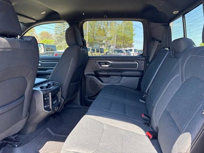 2022 RAM 1500 Big Horn Crew Cab 4x4 5'7' Box