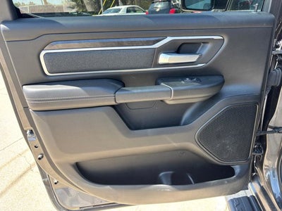 2022 RAM 1500 Big Horn Crew Cab 4x4 5'7' Box
