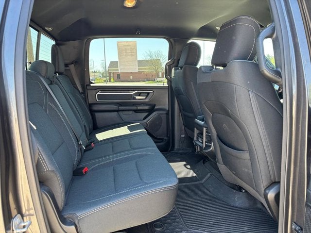 2022 RAM 1500 Big Horn Crew Cab 4x4 5'7' Box