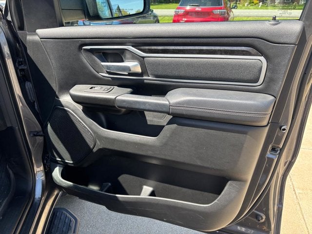 2022 RAM 1500 Big Horn Crew Cab 4x4 5'7' Box