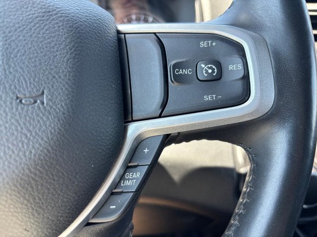 2022 RAM 1500 Big Horn Crew Cab 4x4 5'7' Box