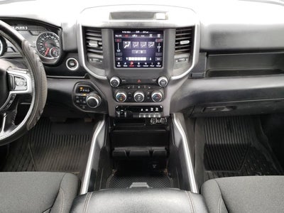 2020 RAM 1500 Big Horn Crew Cab 4x4 5'7' Box