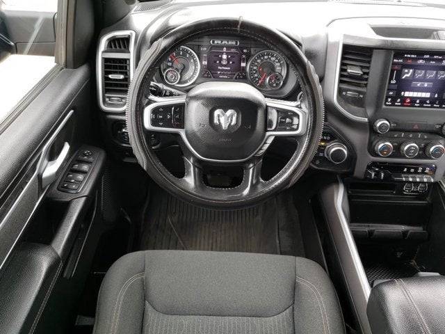 2020 RAM 1500 Big Horn Crew Cab 4x4 5'7' Box