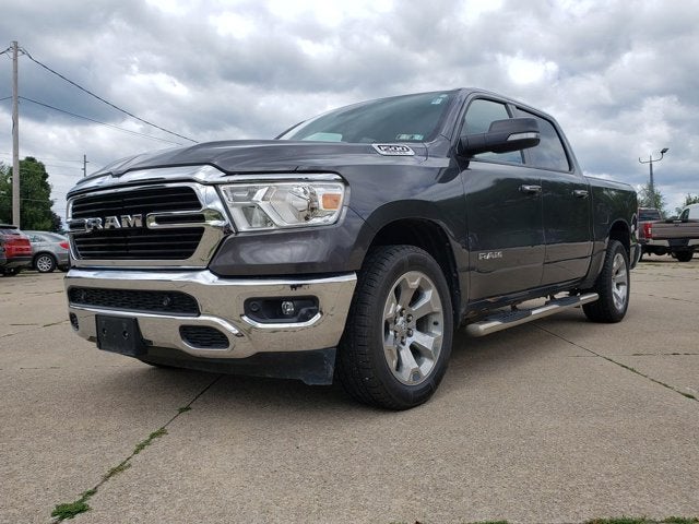 2020 RAM 1500 Big Horn Crew Cab 4x4 5'7' Box