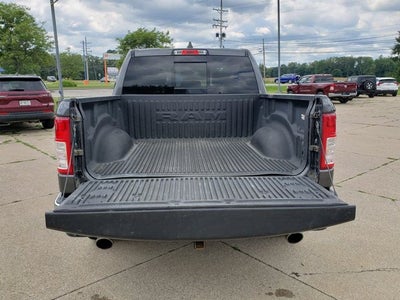 2020 RAM 1500 Big Horn Crew Cab 4x4 5'7' Box