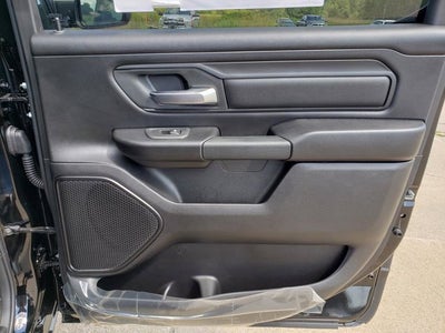 2026 RAM Ram 1500 RAM 1500 TRADESMAN CREW CAB 4X4 5'7' BOX