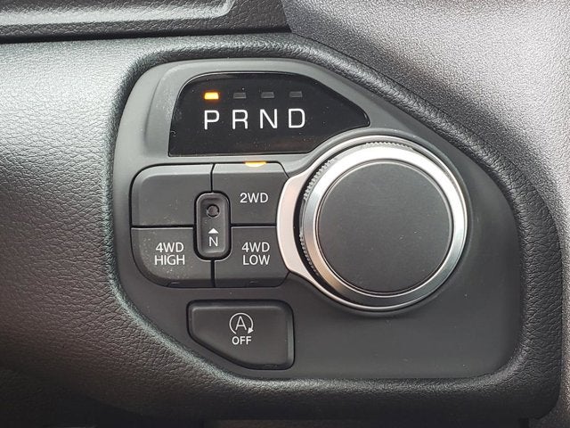 2025 RAM Ram 1500 RAM 1500 TRADESMAN CREW CAB 4X4 5'7' BOX