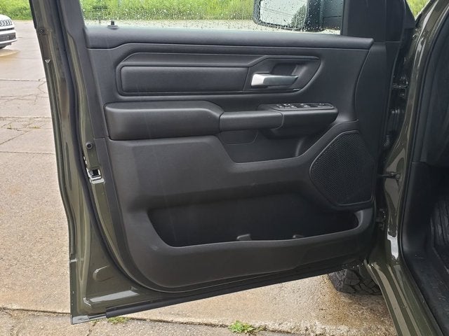 2027 RAM Ram 1500 RAM 1500 WARLOCK CREW CAB 4X4 5'7' BOX
