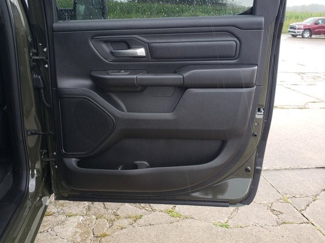 2027 RAM Ram 1500 RAM 1500 WARLOCK CREW CAB 4X4 5'7' BOX