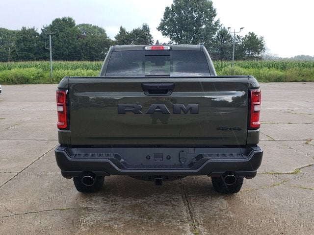 2027 RAM Ram 1500 RAM 1500 WARLOCK CREW CAB 4X4 5'7' BOX