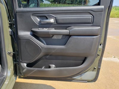2027 RAM Ram 1500 RAM 1500 WARLOCK CREW CAB 4X4 5'7' BOX