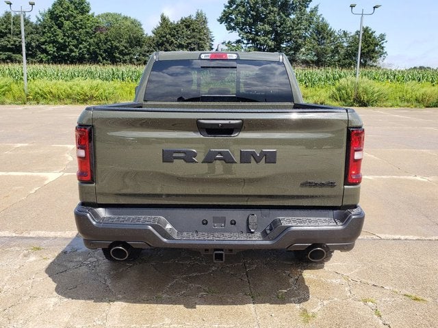 2027 RAM Ram 1500 RAM 1500 WARLOCK CREW CAB 4X4 5'7' BOX