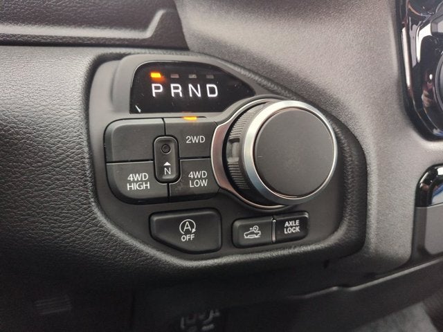 2027 RAM Ram 1500 RAM 1500 WARLOCK CREW CAB 4X4 5'7' BOX