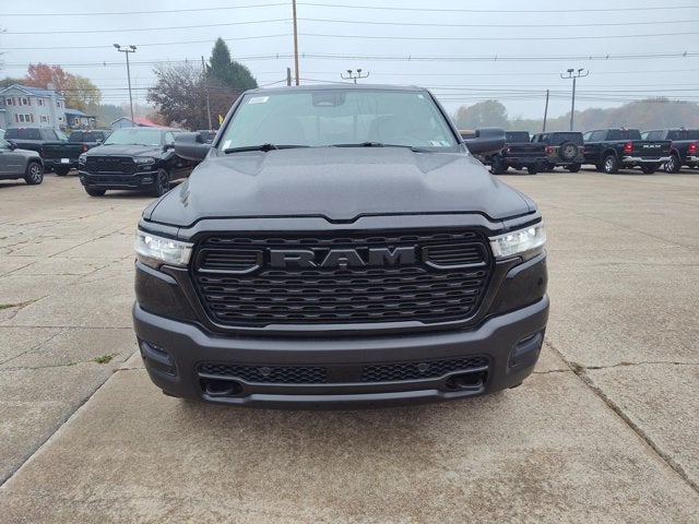 2027 RAM Ram 1500 RAM 1500 WARLOCK CREW CAB 4X4 5'7' BOX