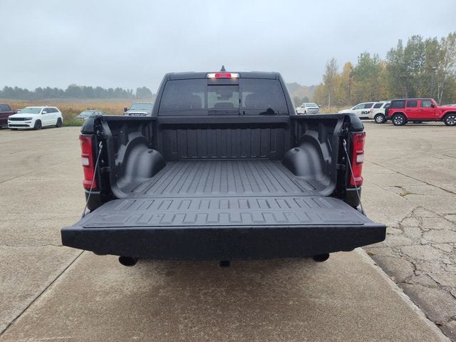 2027 RAM Ram 1500 RAM 1500 WARLOCK CREW CAB 4X4 5'7' BOX