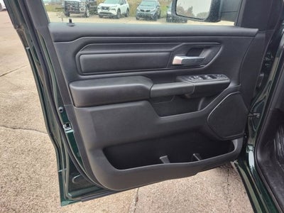 2027 RAM Ram 1500 RAM 1500 WARLOCK CREW CAB 4X4 5'7' BOX
