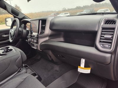 2027 RAM Ram 1500 RAM 1500 WARLOCK CREW CAB 4X4 5'7' BOX