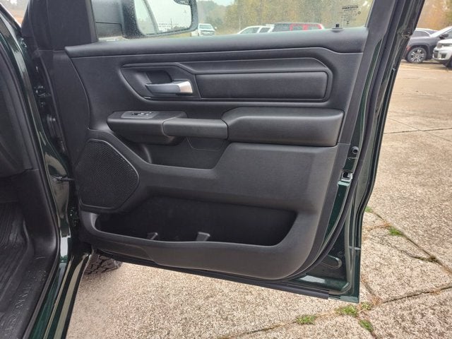 2027 RAM Ram 1500 RAM 1500 WARLOCK CREW CAB 4X4 5'7' BOX